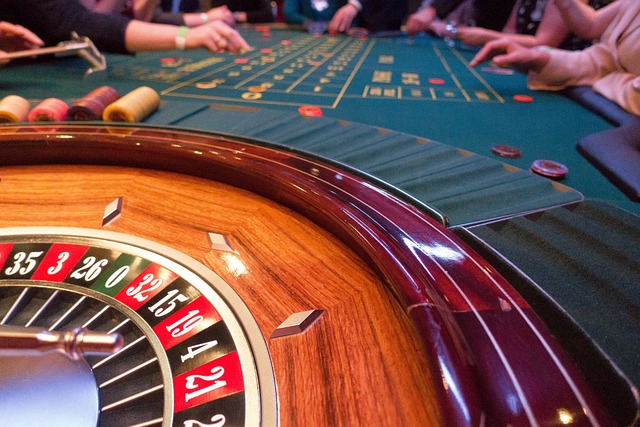 How casinos entertain players